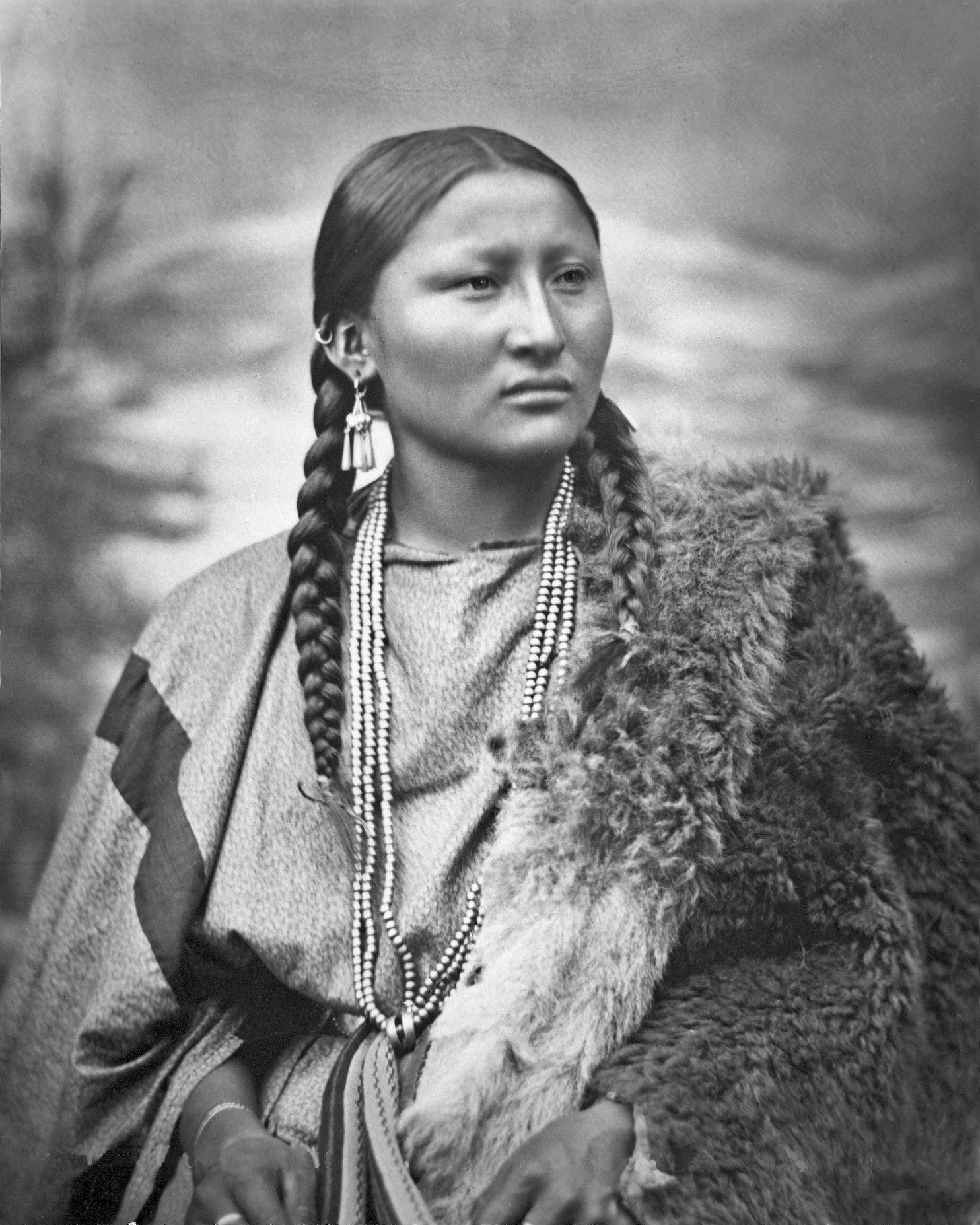 10 Native American Warrior Women History Forgot