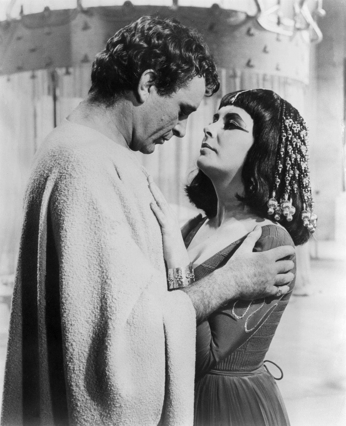 Elizabeth Taylor and Richard Burton: The Scandal, the Two Weddings and the Letter She Kept Until She Died